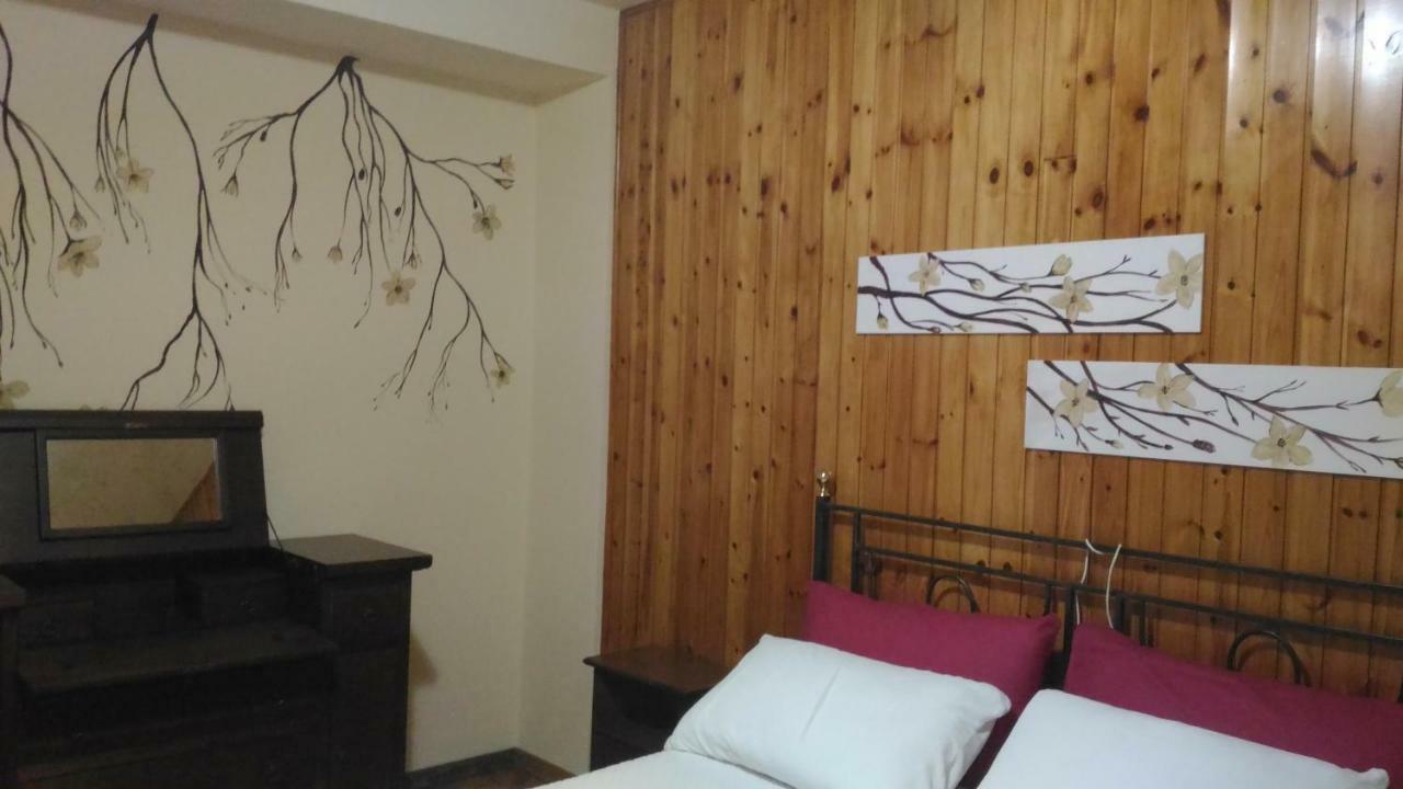 Locazione Turistica Casa Vacanza Lola คาสติญโญน ฟิโอเรนทิโน ภายนอก รูปภาพ