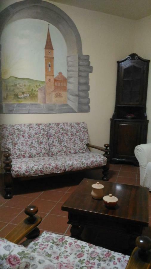 Locazione Turistica Casa Vacanza Lola คาสติญโญน ฟิโอเรนทิโน ภายนอก รูปภาพ
