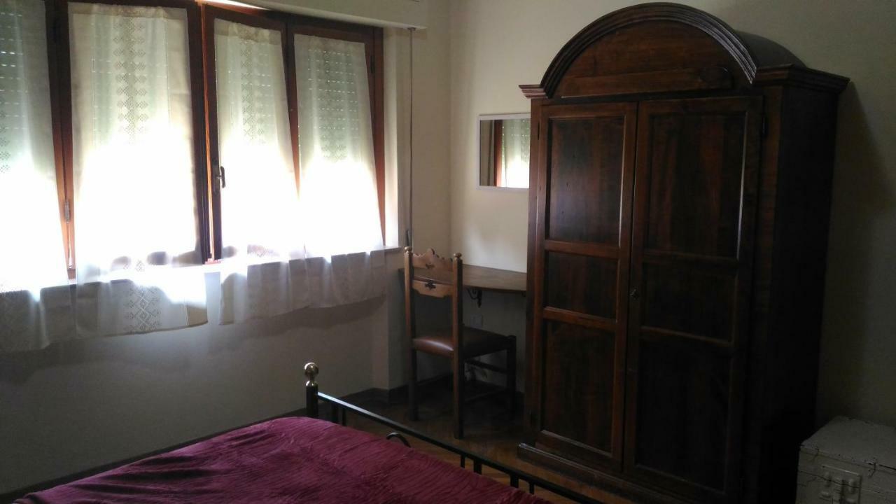 Locazione Turistica Casa Vacanza Lola คาสติญโญน ฟิโอเรนทิโน ภายนอก รูปภาพ